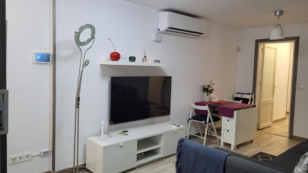 Apartaments B O D Collblanc L'Hospitalet de Llobregat Exterior photo