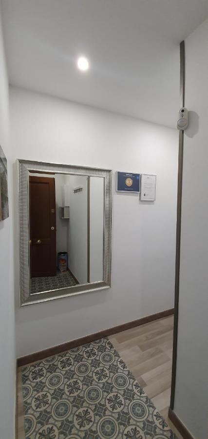 Apartaments B O D Collblanc L'Hospitalet de Llobregat Exterior photo