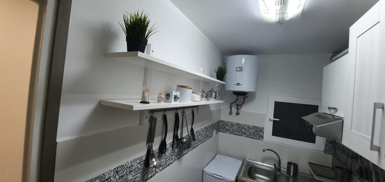Apartaments B O D Collblanc L'Hospitalet de Llobregat Exterior photo