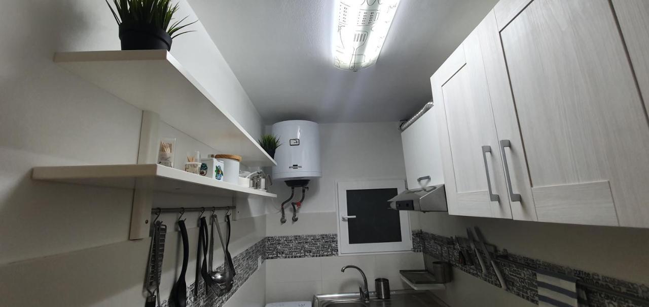 Apartaments B O D Collblanc L'Hospitalet de Llobregat Exterior photo