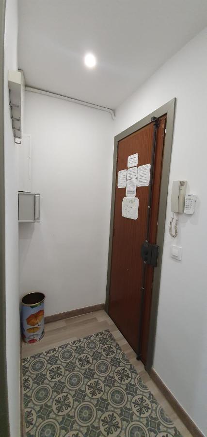 Apartaments B O D Collblanc L'Hospitalet de Llobregat Exterior photo
