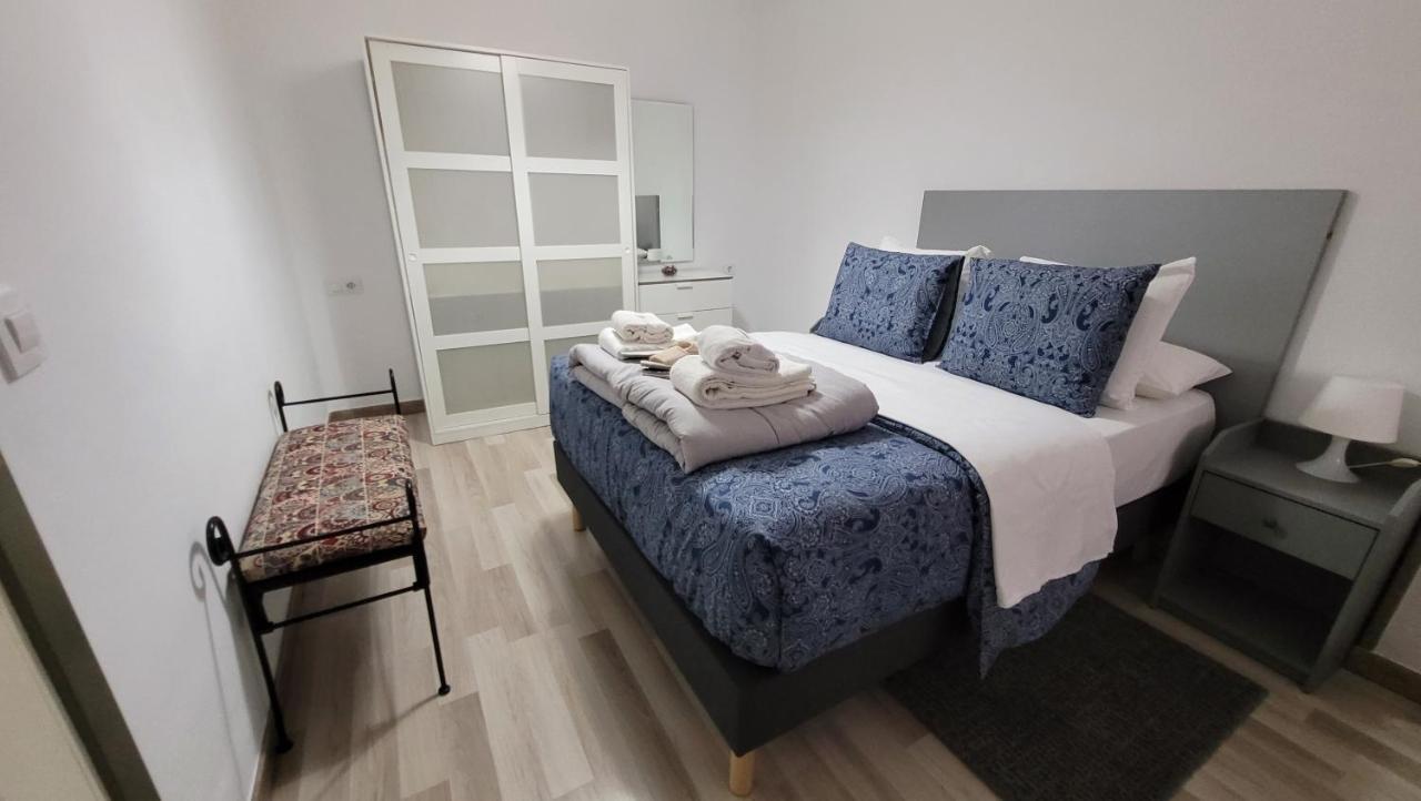 Apartaments B O D Collblanc L'Hospitalet de Llobregat Exterior photo